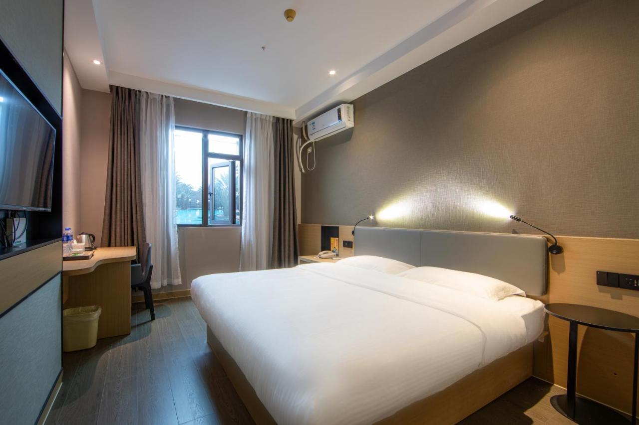 Greentree Inn Jiangsu Nanjing South Railway Station South Square Express Hotel Exterior photo